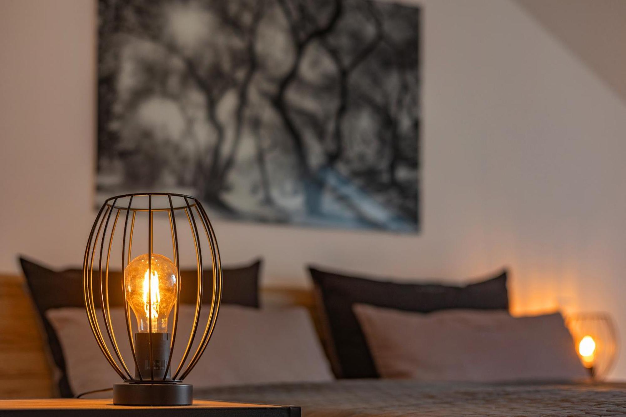 Sweethome - Poing Apartments Bagian luar foto
