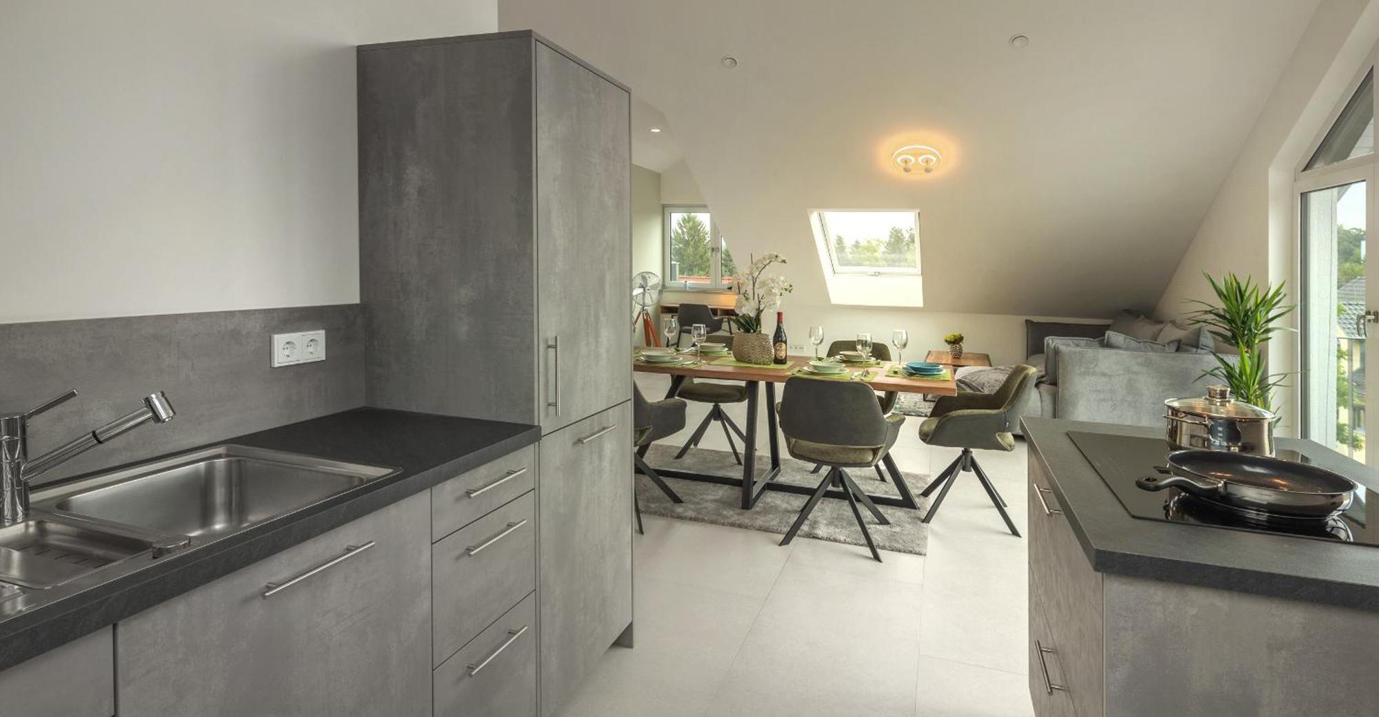 Sweethome - Poing Apartments Bagian luar foto